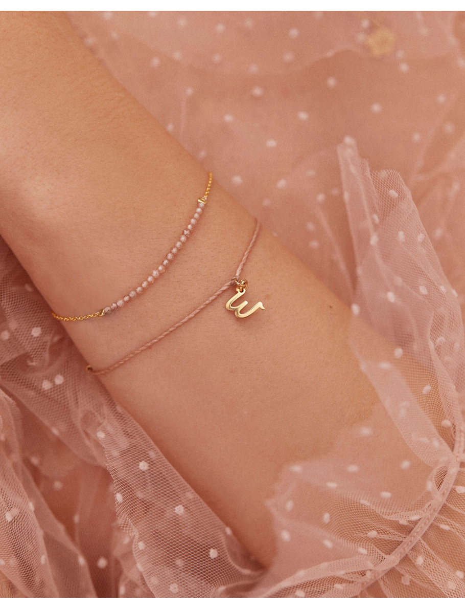 Gold-plated bracelet with letter