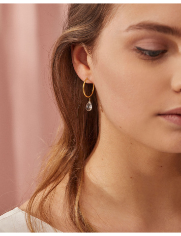 Gold-plated small hoops for wedding