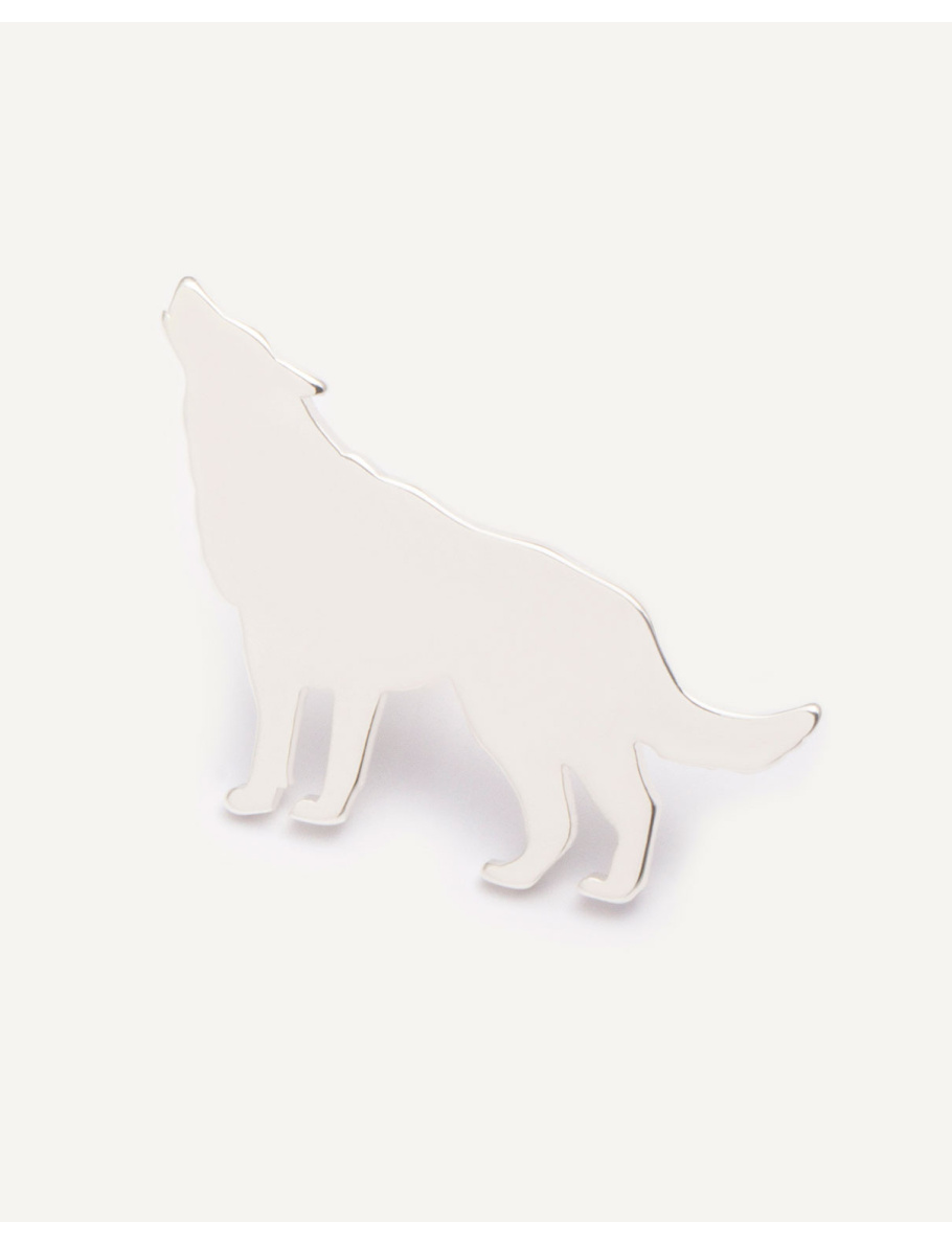 Silver wolf pin Silver wolf pin